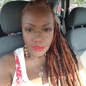 Meet your Posher, Karlene may